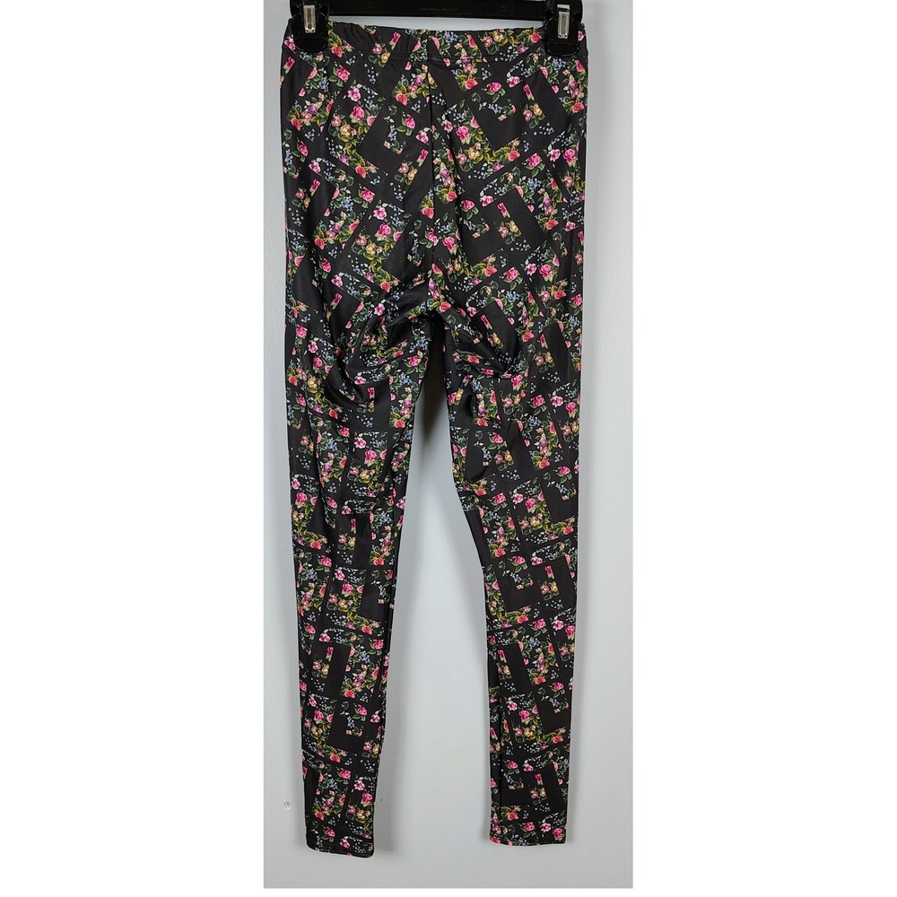 Bombsheller Womens M Floral Geometric Leggings Black Pink Rose Cottagecore Gym - Picture 4 of 9